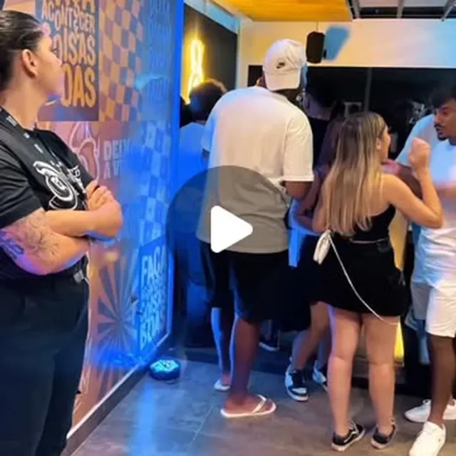 Casa de festa à noite em Goiânia, foto do perfil da Brilhante